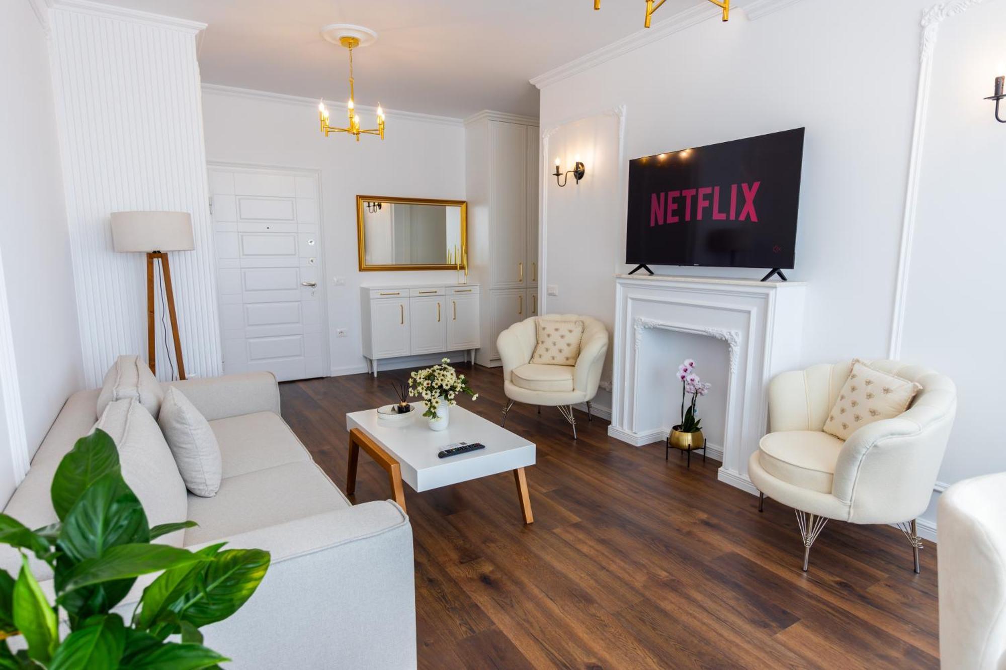 Luxury Rooftop In Astir Apartament Tirana