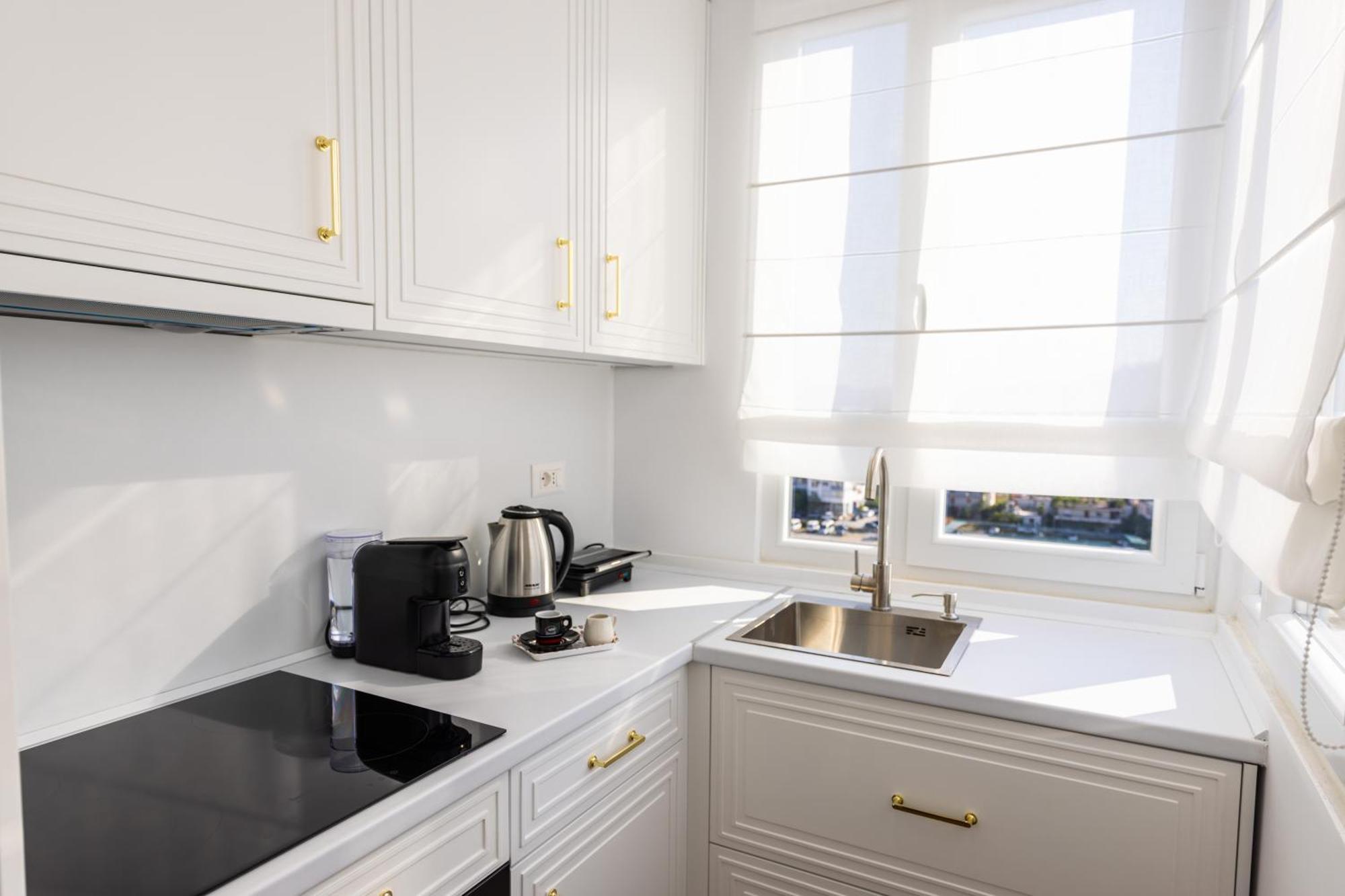 Apartament Luxury Rooftop In Astir Tirana