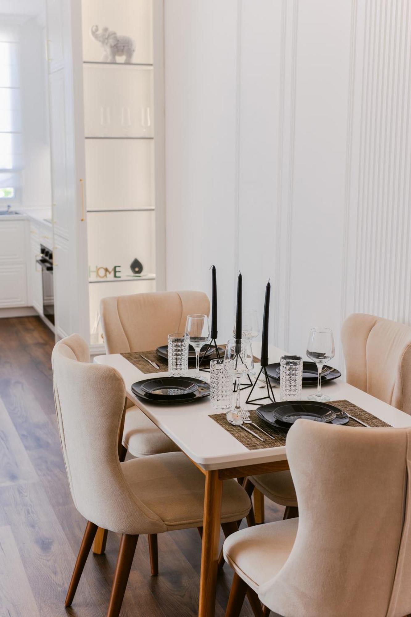 Apartament Luxury Rooftop In Astir Tirana